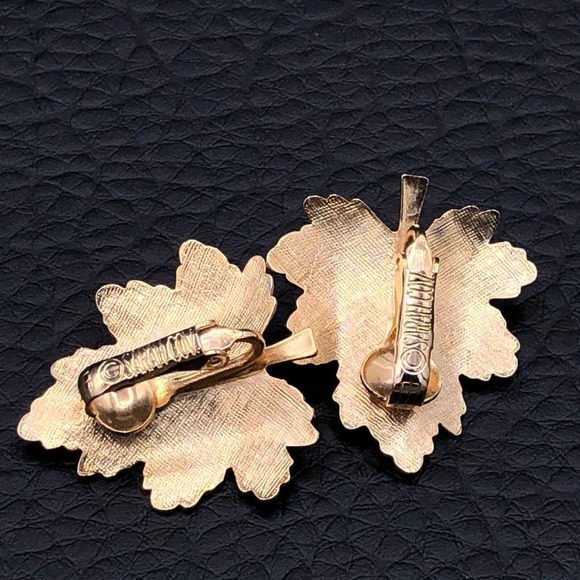 Sarah Coventry Maple Leaf Brooch Pin Clip Earring "Whispering Leaf" Vintage Demi - Picture 6 of 11